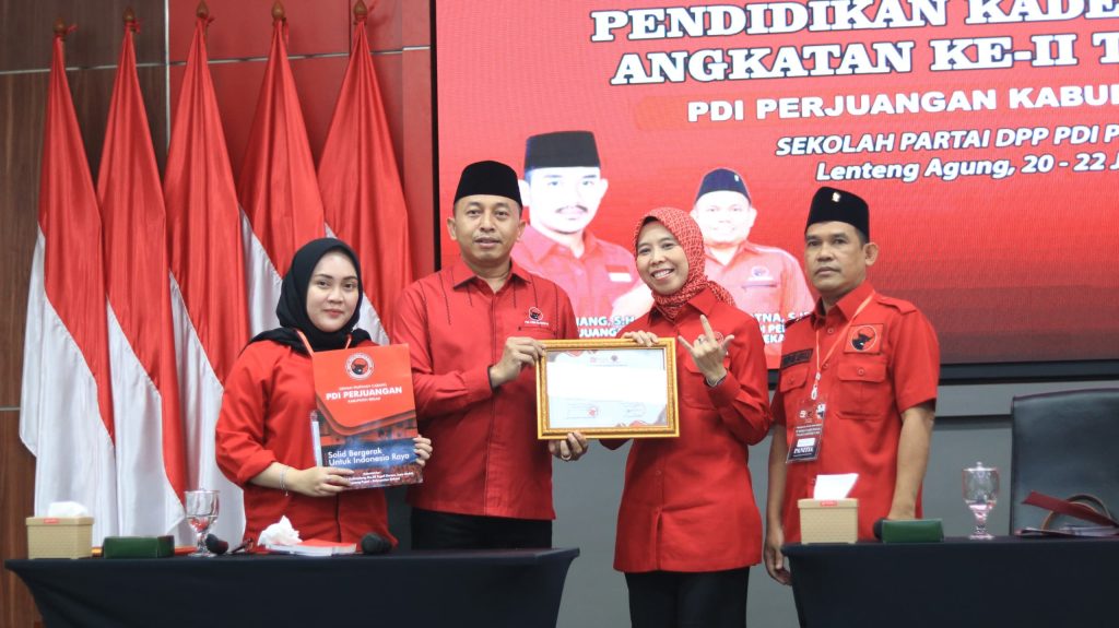 Bentuk Karakter Kader dalam Berdialektika, DPC PDIP Kabupaten Bekasi Gelar PKP Angkatan II