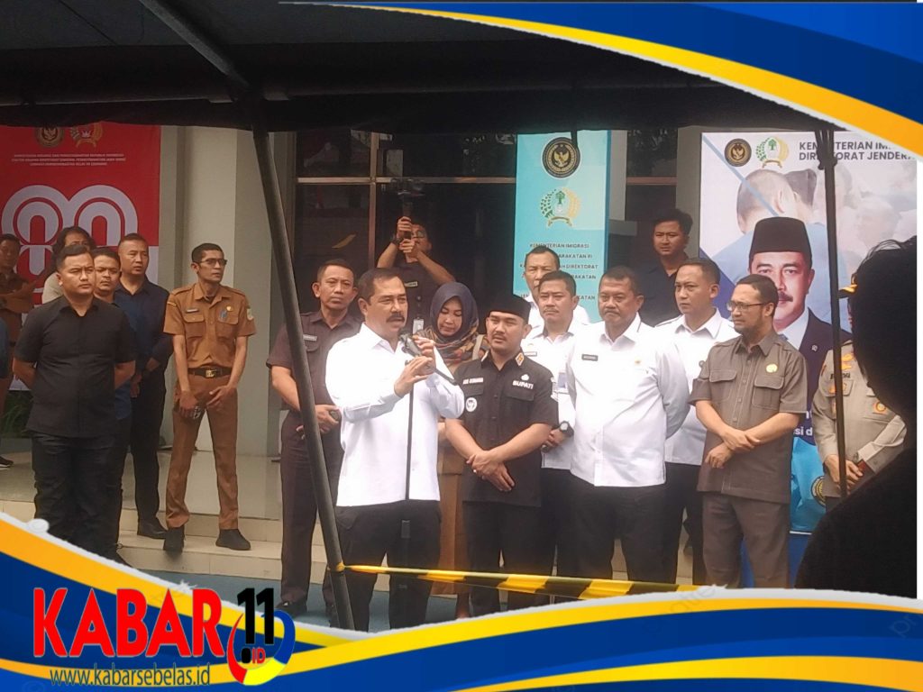 Menteri Imigrasi dan Pemasyarakatan Hadiri Penyaluran 2.500 Paket Bansos di Lapas Kelas IIA Cikarang