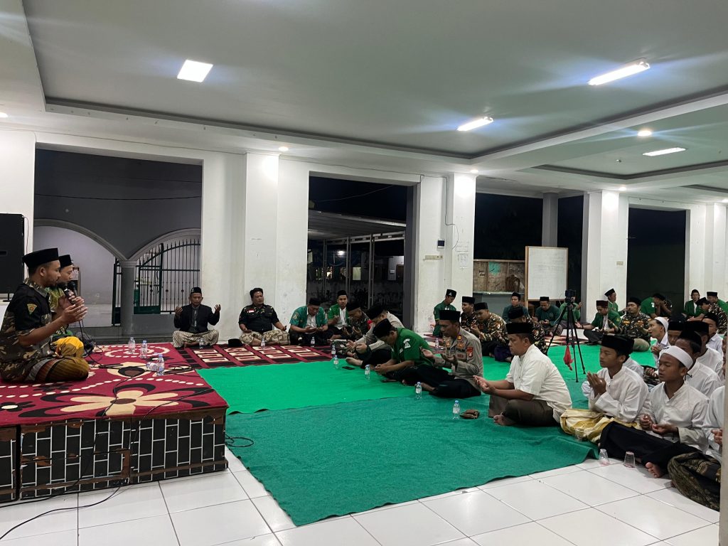 Kapolsek Cibarusah Hadiri dan Amankan Giat Maulid Nabi dan Istighosah NU