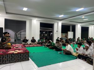 Kapolsek Cibarusah Hadiri dan Amankan Giat Maulid Nabi dan Istighosah NU