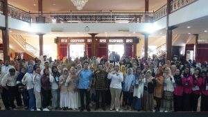 Sosialisasi Program Makan Bergizi Gratis di Bekasi: Komitmen Wujudkan Generasi Emas 2045